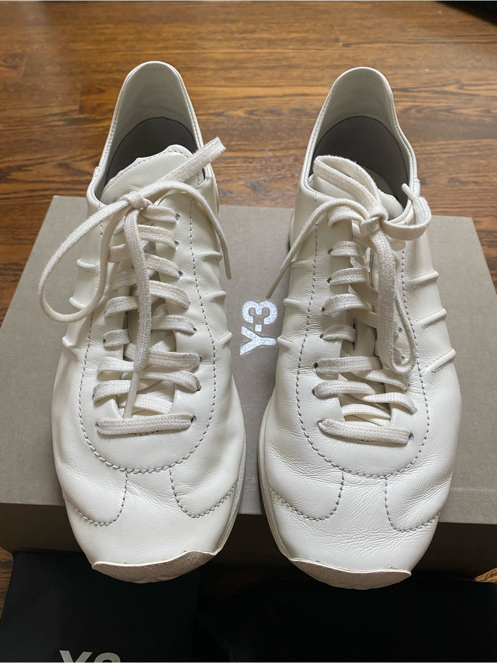 Y-3 "Country" Off-White Leather Low-Top Sneakers - Picture 2 of 11